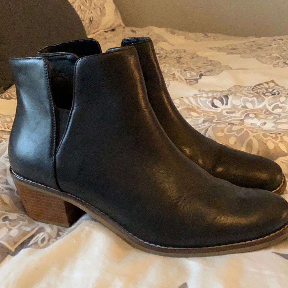 Women’s booties